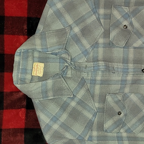 Vintage. Made in USA. Speciality Hand Made by Betty Mccomb. Women's size L - Picture 6 of 13